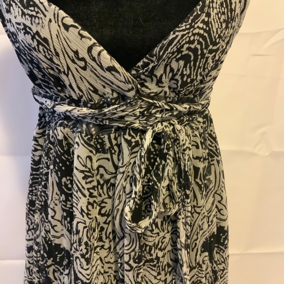 STUNNING Silk maxi halter dress - Picture 2 of 7